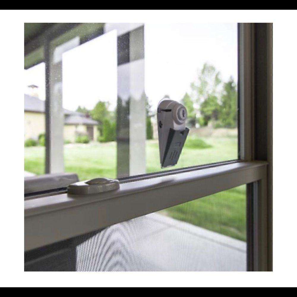 Damsel in Defense Step Off Portable Entry Alarm - Picture 2 of 8